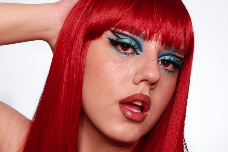 Ce trucuri există pentru tehnica contouring. Claudia Preduca, make-up artist: „Trebuie să avem grijă ce cantitate de produs folosim” EXCLUSIV