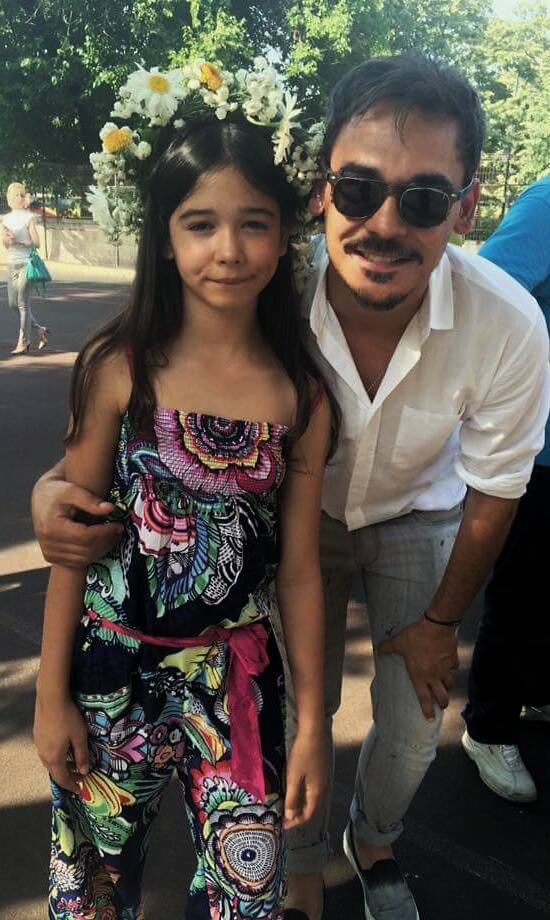 Alături de Ianca, atunci când era mică