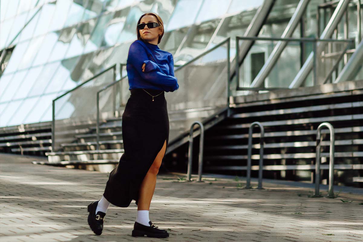 sCum se poartă corect fosta cu crăpătură pe picior