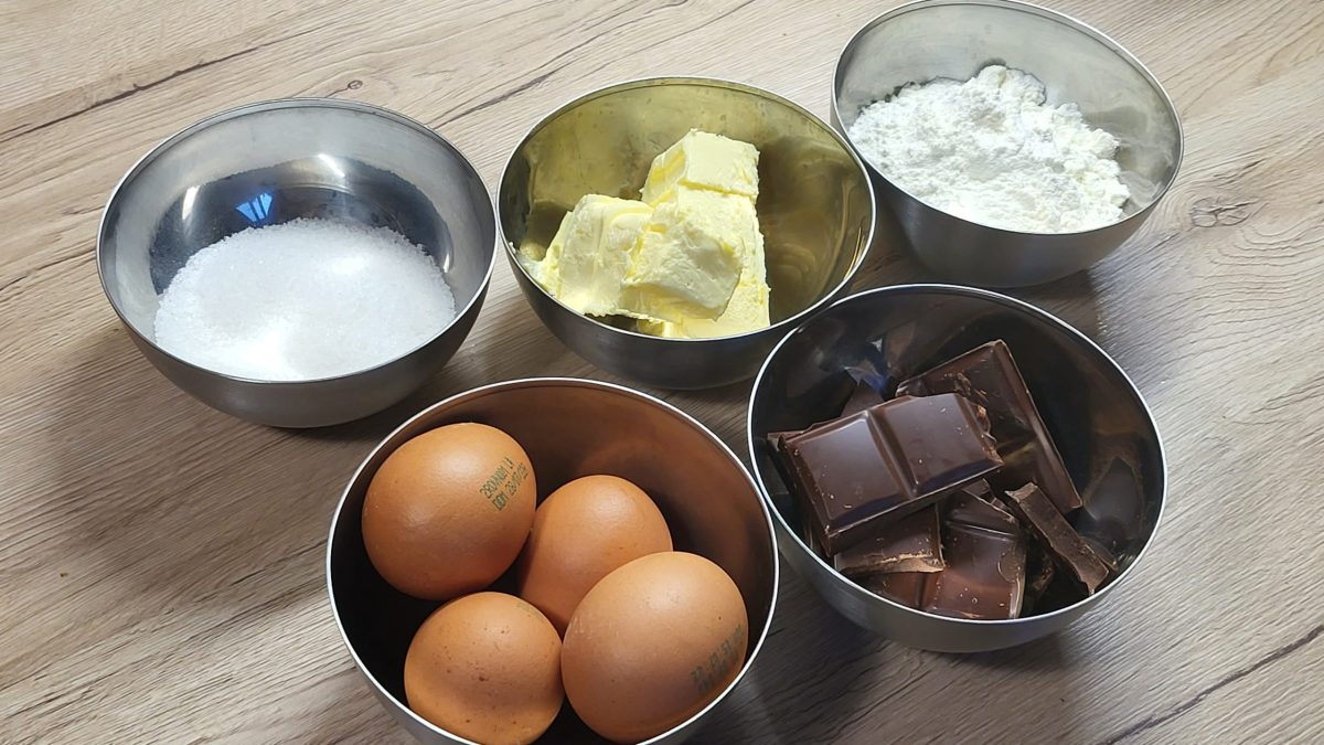 ingrediente briose cu ciocolată