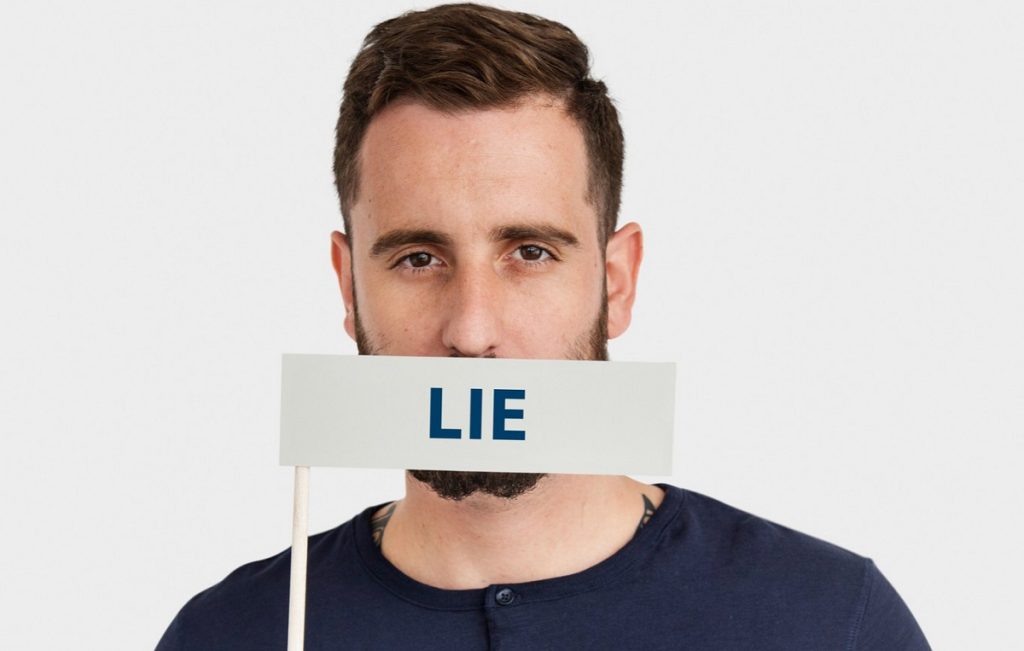 Mă minte mereu, nu înțeleg de ce nu își asumă lucrurile