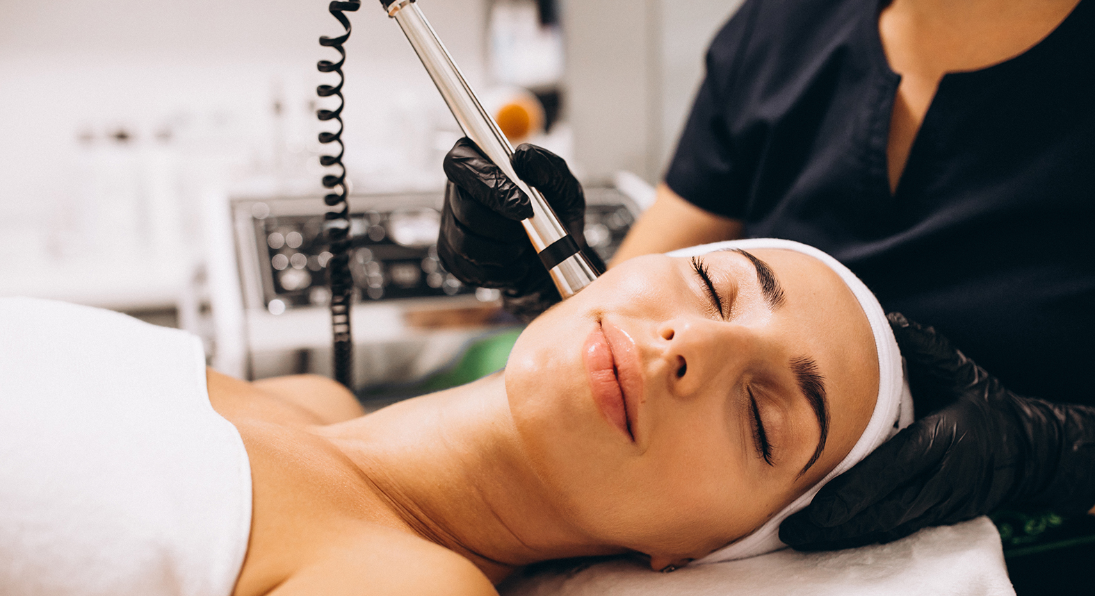 proceduri cosmetice care sunt interzise pe timp de vară