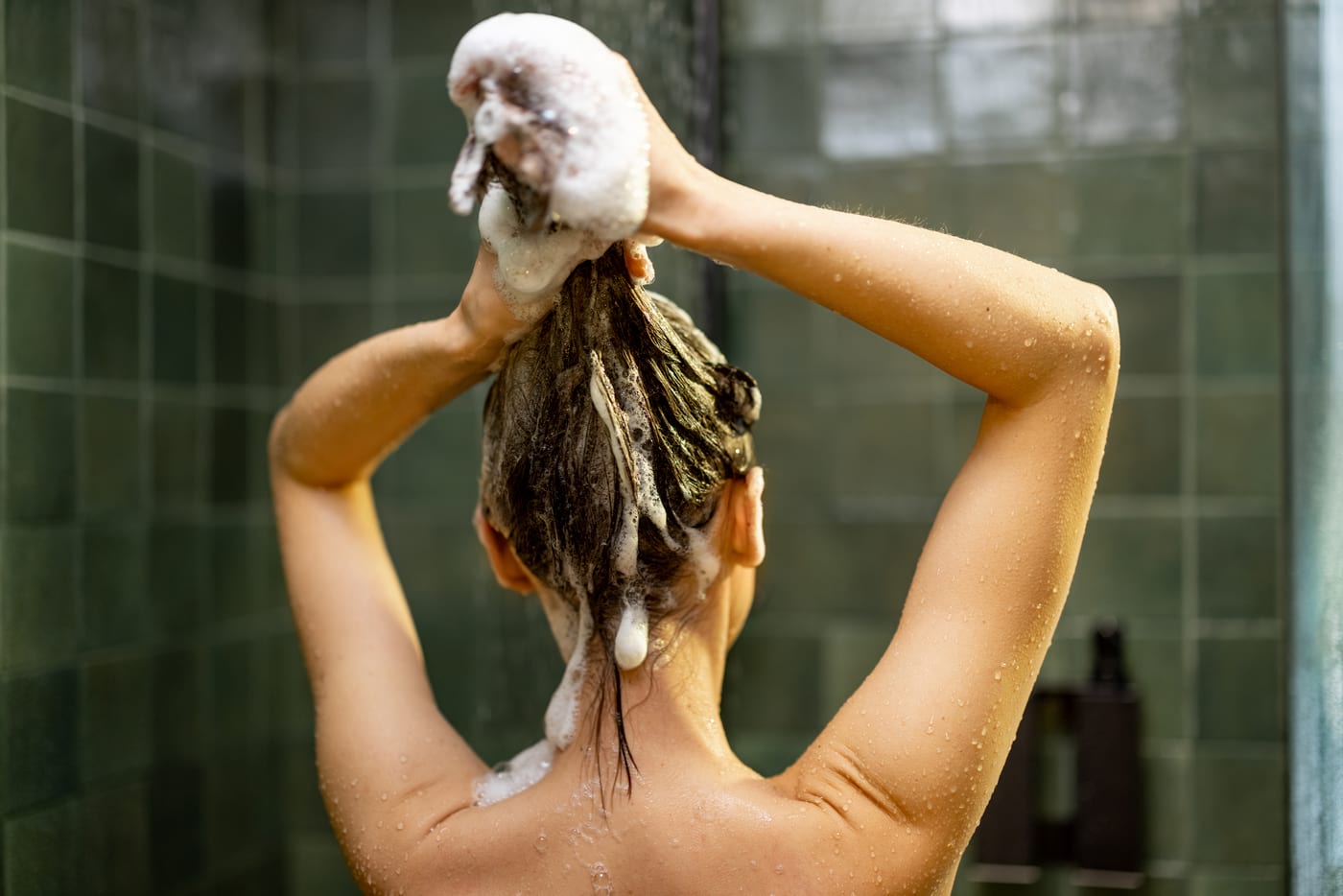 De ce să pui bicarbonat de sodiu în șamponul de păr