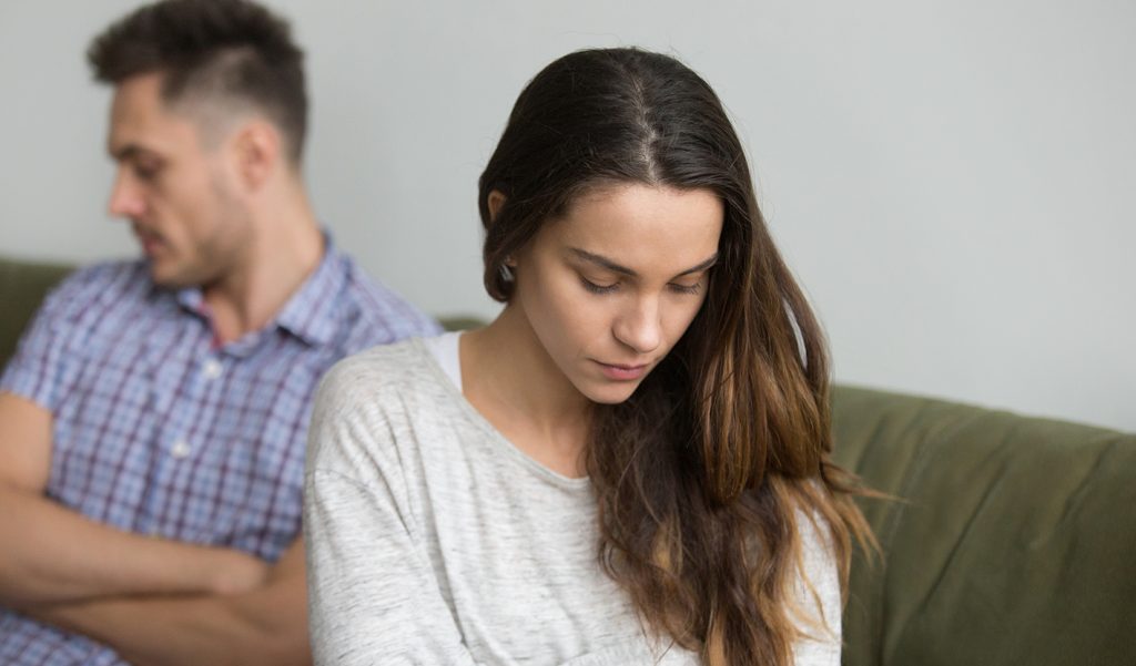 semne subtile care arată că un bărbat este dispus să îți ceară divorțul