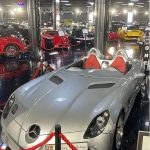 Ioana Țiriac a vizitat colecția de mașini a tatălui ei