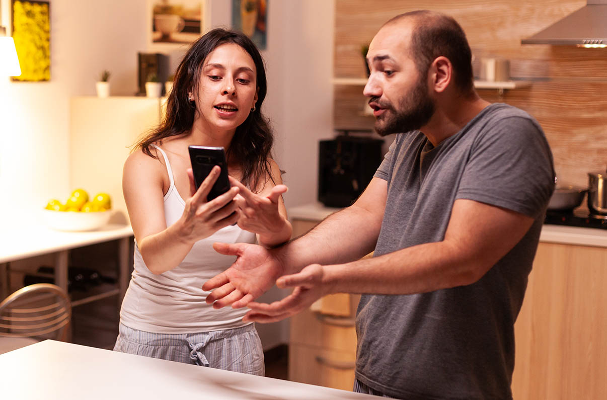 Ce ascunde nevoia de control