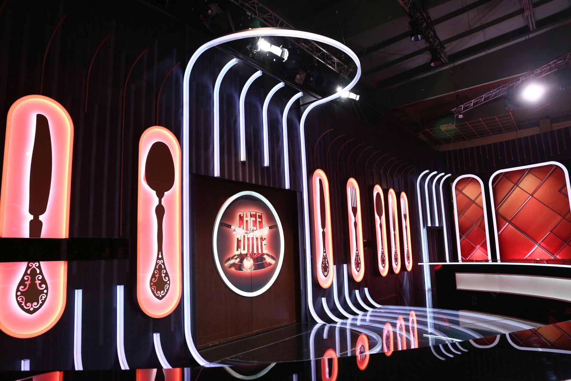 Chefi la Cuțite, sezonul 10