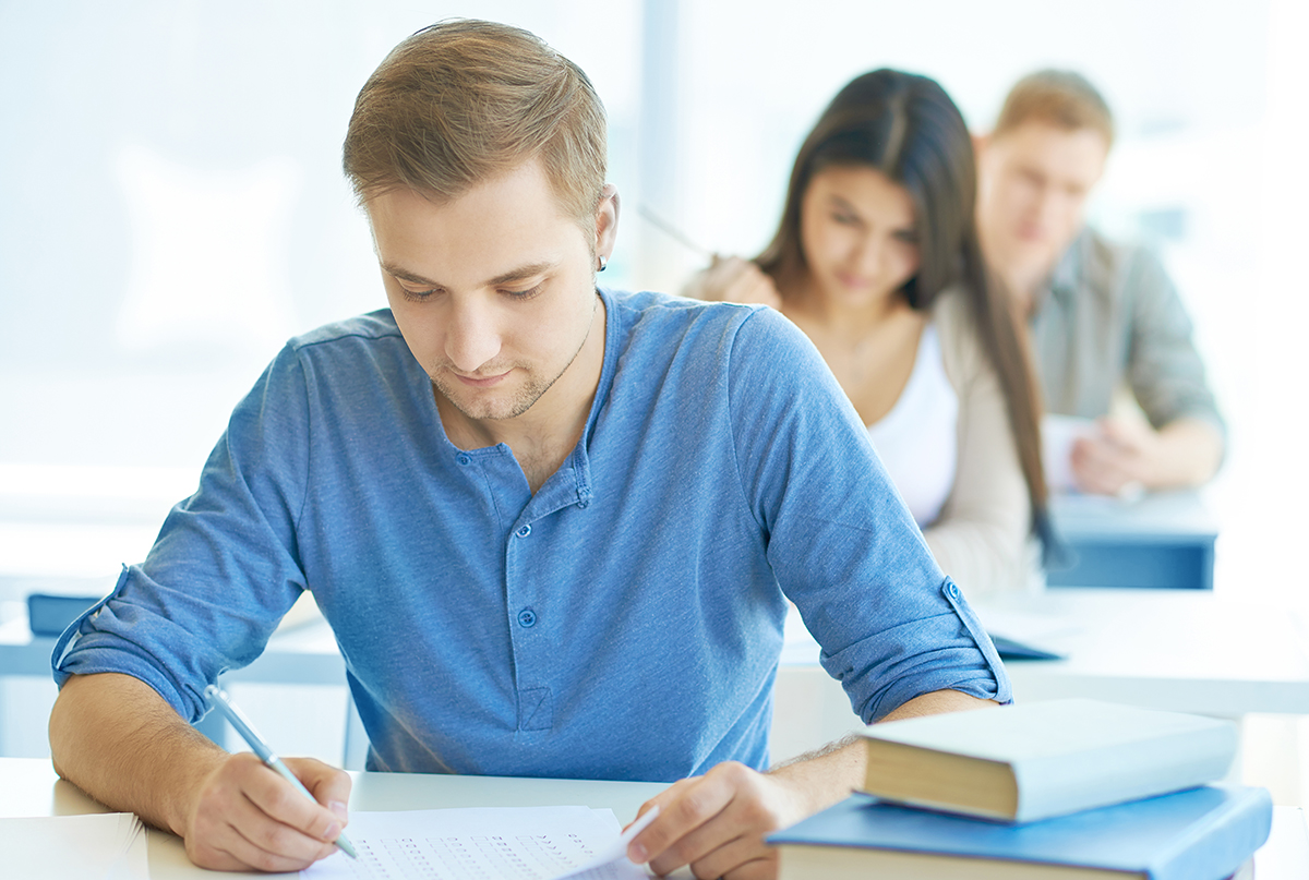 Rezolvare subiecte BAC 2022 sesiunea de toamnă la proba la alegere