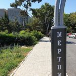 Cum arată astăzi blocul în care a copilărit Inna