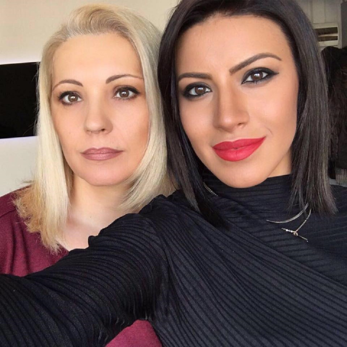 Nicoleta Nucă și mama ei