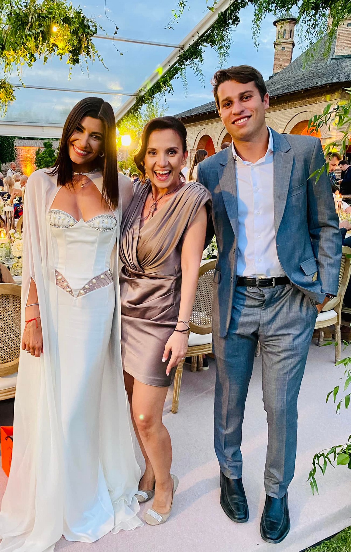 Fiica lui Mircea Geoană s-a logodit