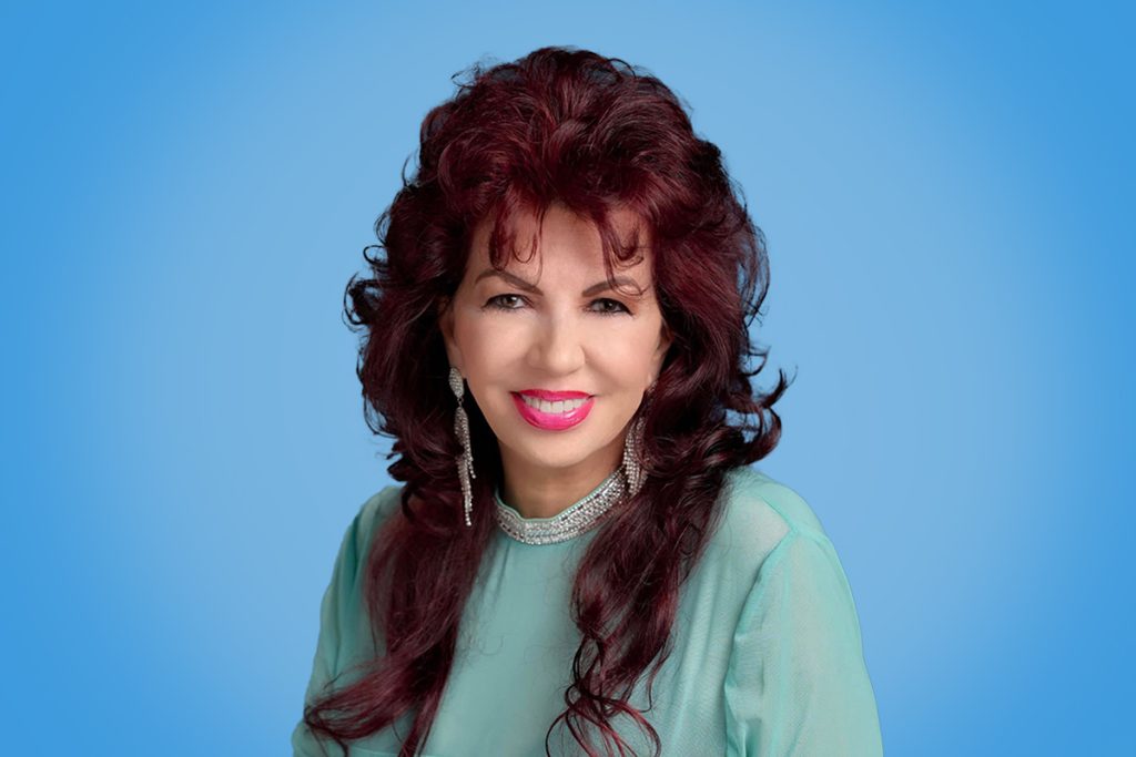 Carmen Harra și fiica ei, imagini de colecție