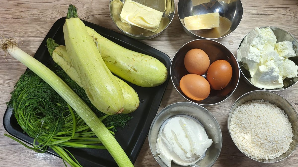 Ingrediente budincă cu dovlecei și orez