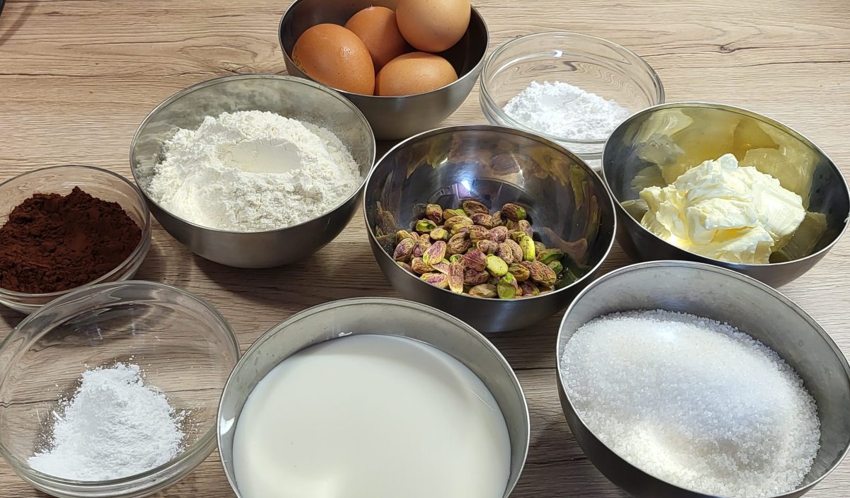 ingrediente prăjitura Ascota cu cremă de fistic