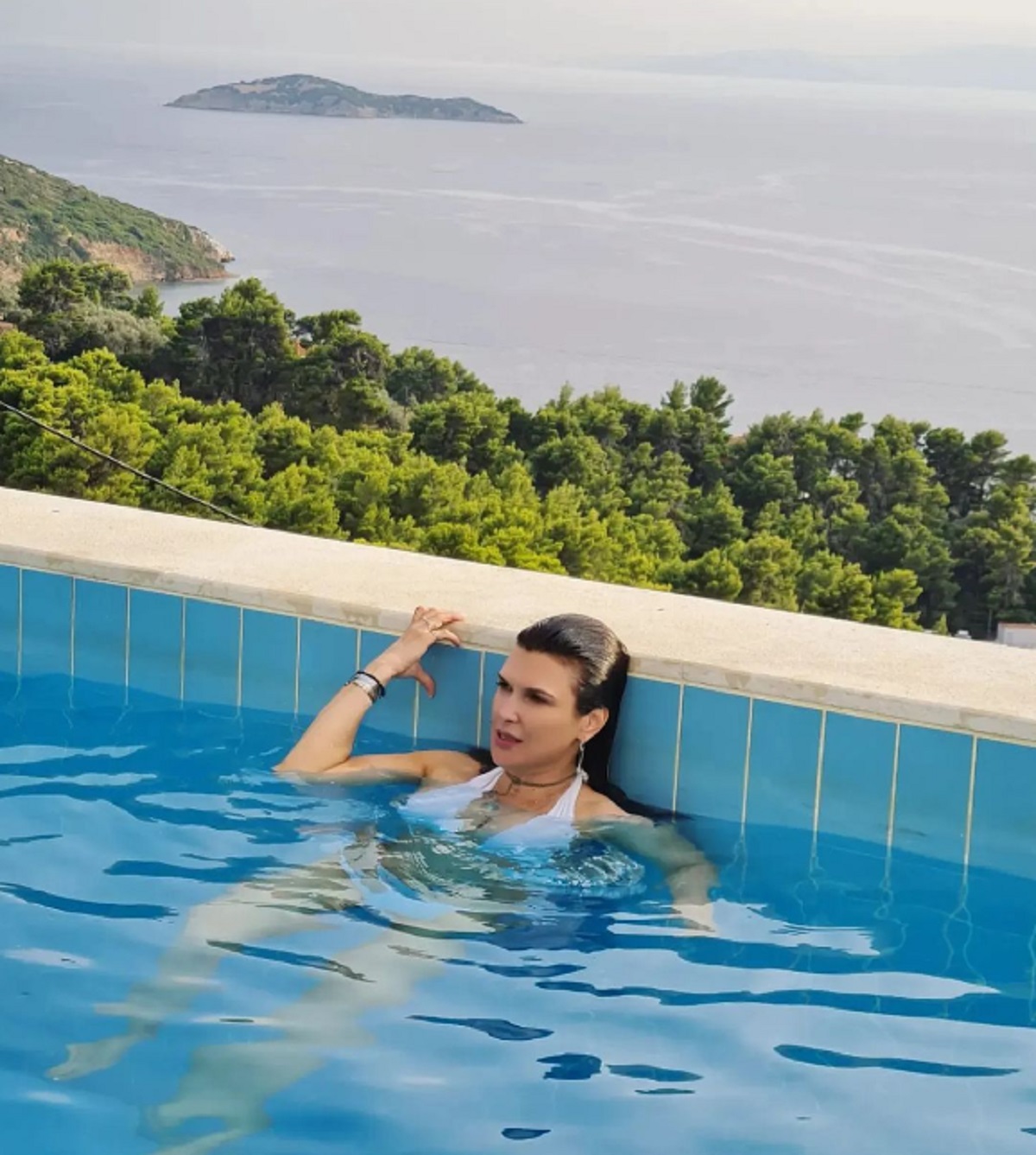 Monica Bîrlădeanu, în vacanță