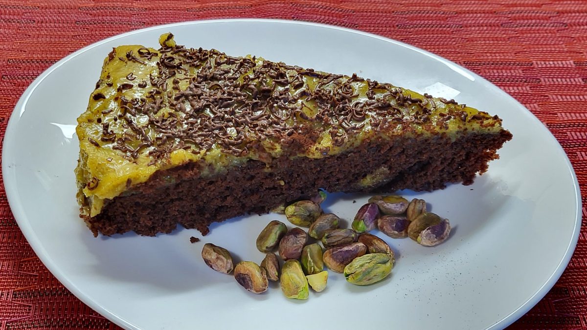 prăjitura Ascota cu cremă de fistic