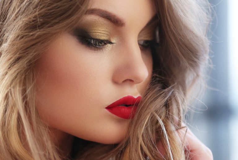 5 tendințe din anii ‘90 care au revenit la modă. Fac deja mari furori printre vedete