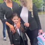 Fiica Biancăi Drăgușanu și a lui Victor Slav, prima zi de școală