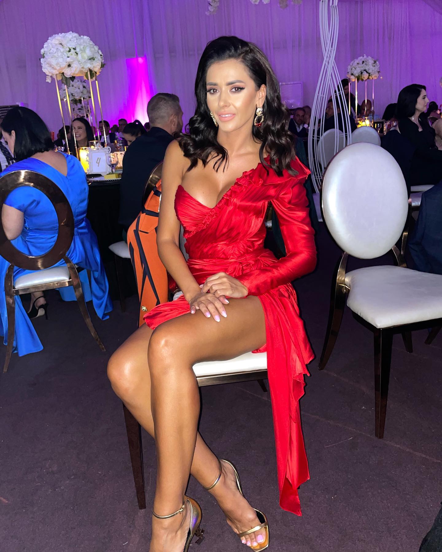 „Sunt celebru, scoate-mă de aici!” îi dă mari bătăi de cap Ralucăi Dumitru