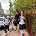 Ținuta purtată de Elena Băsescu, în prima zi de școală