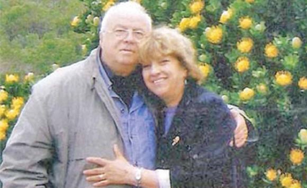 Arșinel și soția lui, Marilena