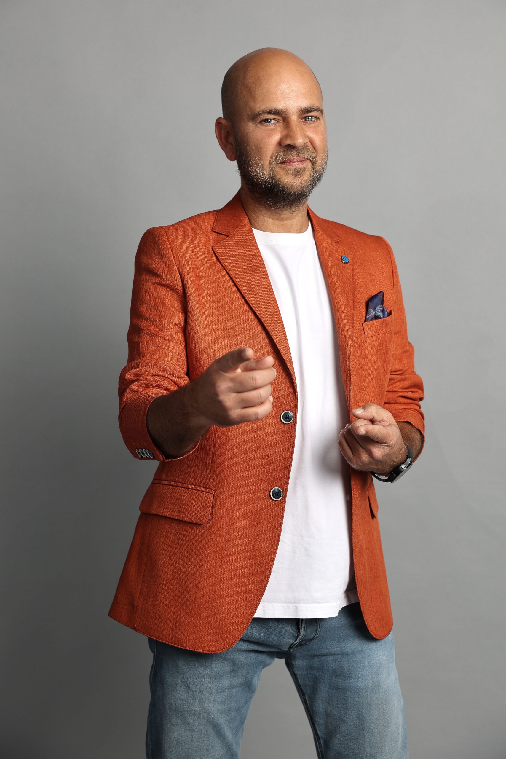 Cosmin Seleși revine în televiziune