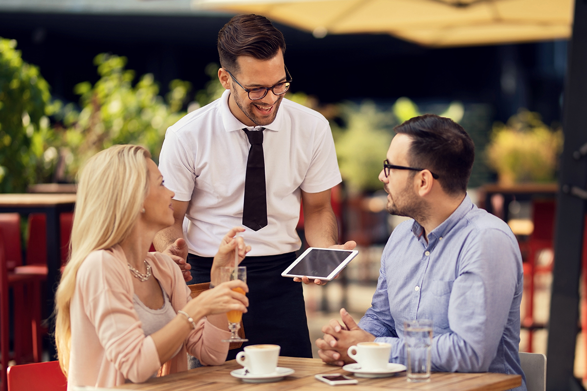 Cum să te îmbraci la prima întâlnire