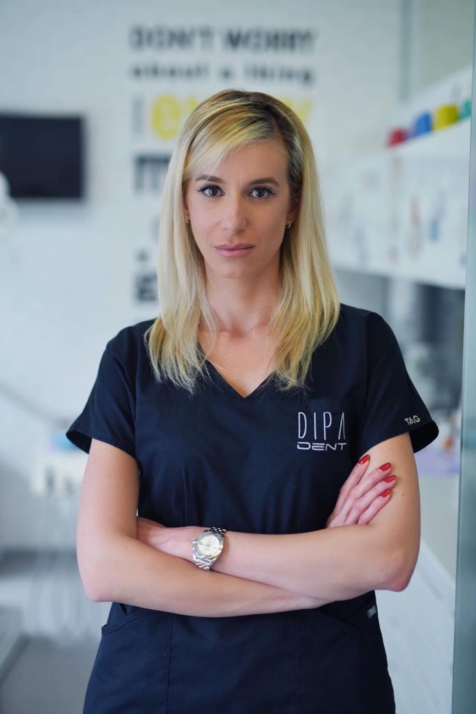 Medicul stomatolog Ruxandra Ciltea