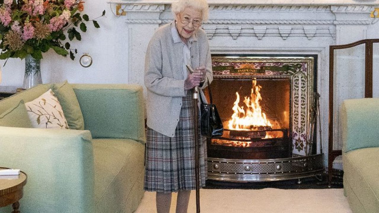 Misterul din spatele ultimei imagini în care apare Elisabeta a II-a