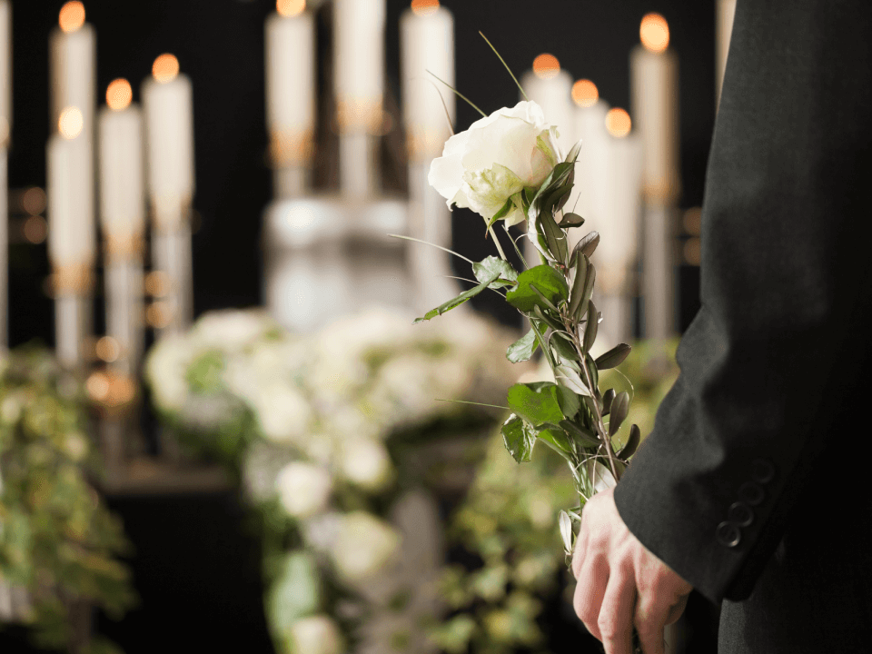 Se fac inmormantari lunea