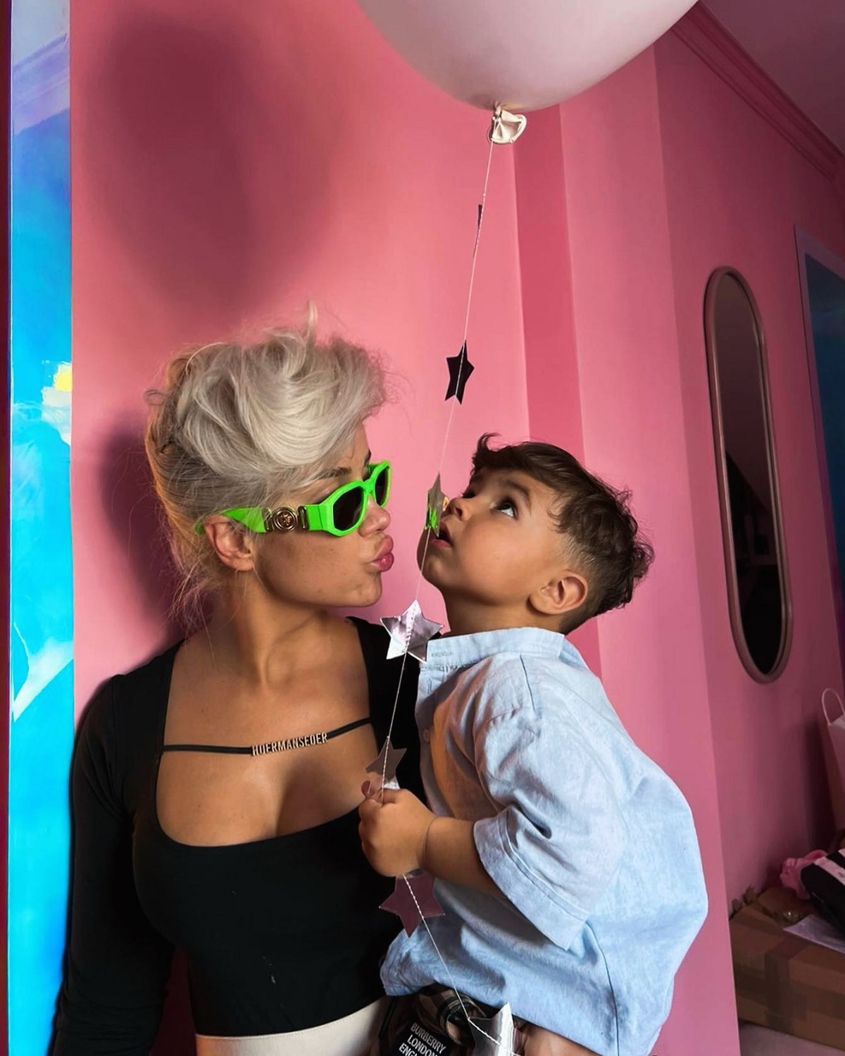 Alina Ceușan și Rock, fiul ei