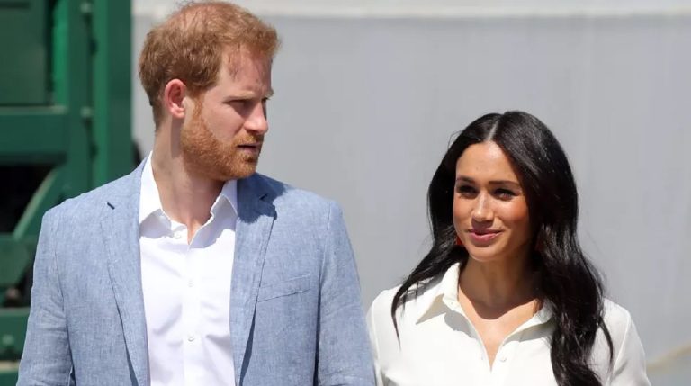 Frica uriașă pe care a trăit-o Meghan Markle la înmormântarea Reginei Elisabeta. Gestul făcut de prințul Harry ca să o calmeze