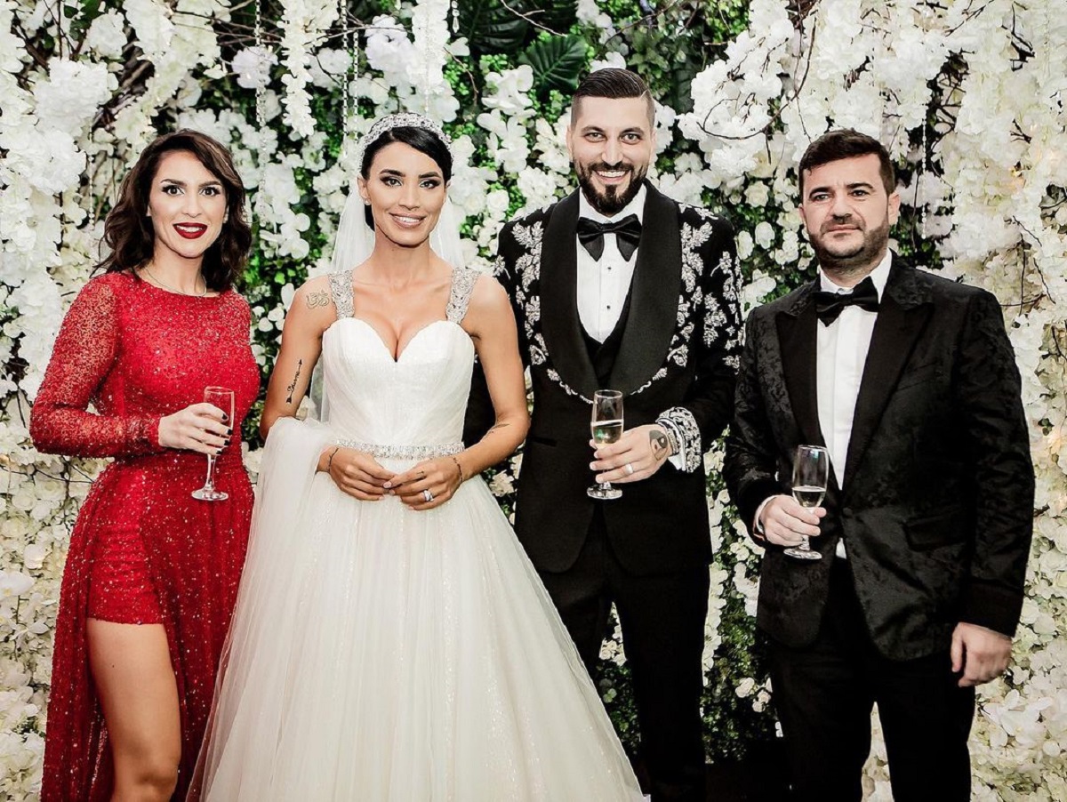 Adelina Pestrițu și soțul, alături de Daniel Rafte