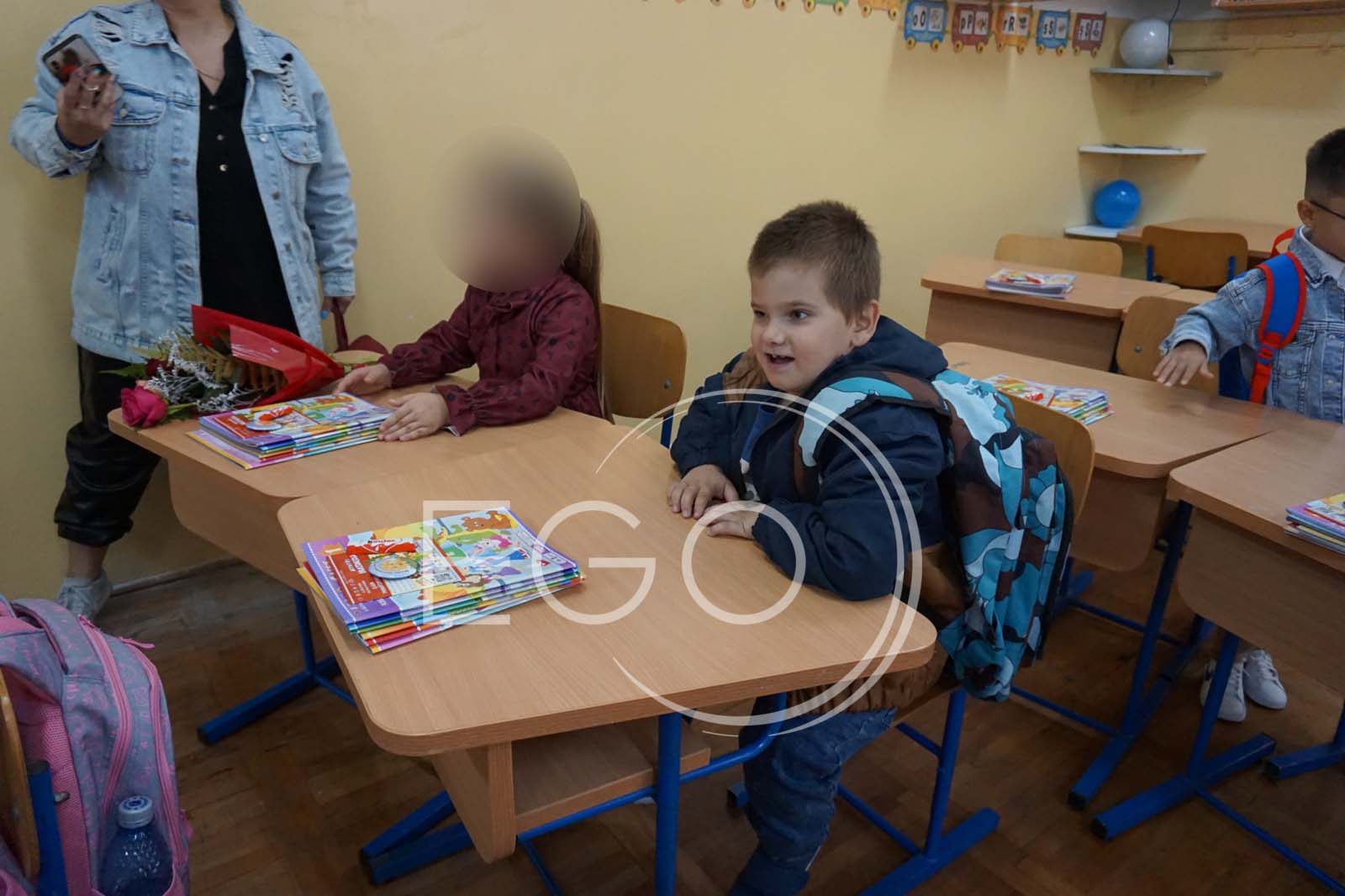 Nepotul Andei Călugăreanu, în prima zi de școală