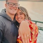 Femeia care e însărcinată cu propria nepoată