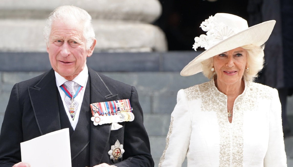 Capriciile de lux ale regelui Charles