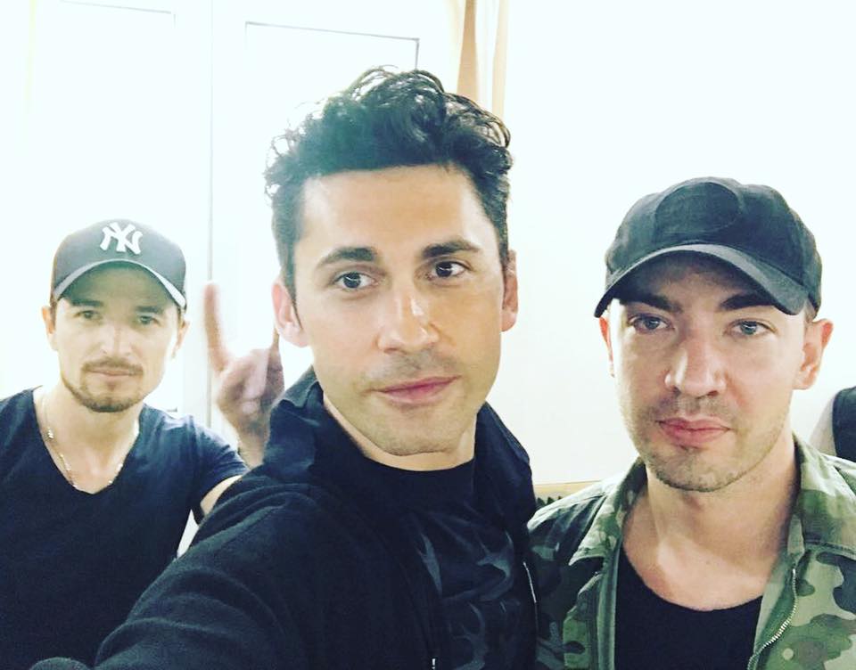 Arsenie Todiraș va cânta cu Holograf