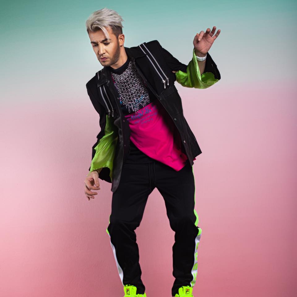 Arsenie Todiraș va cânta cu Holograf