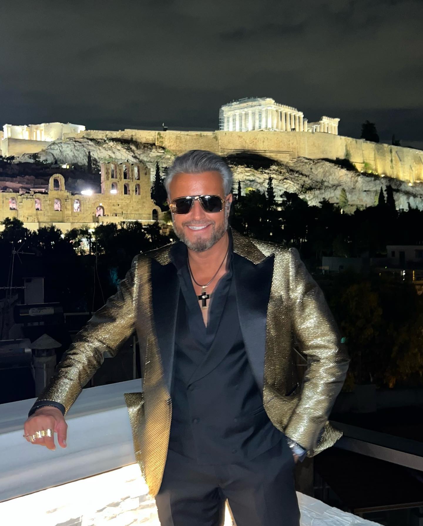 Cătălin Botezatu nu se dezice de atitudinea sa furtunoasă din backstage, nici la prezentările de modă internaționale