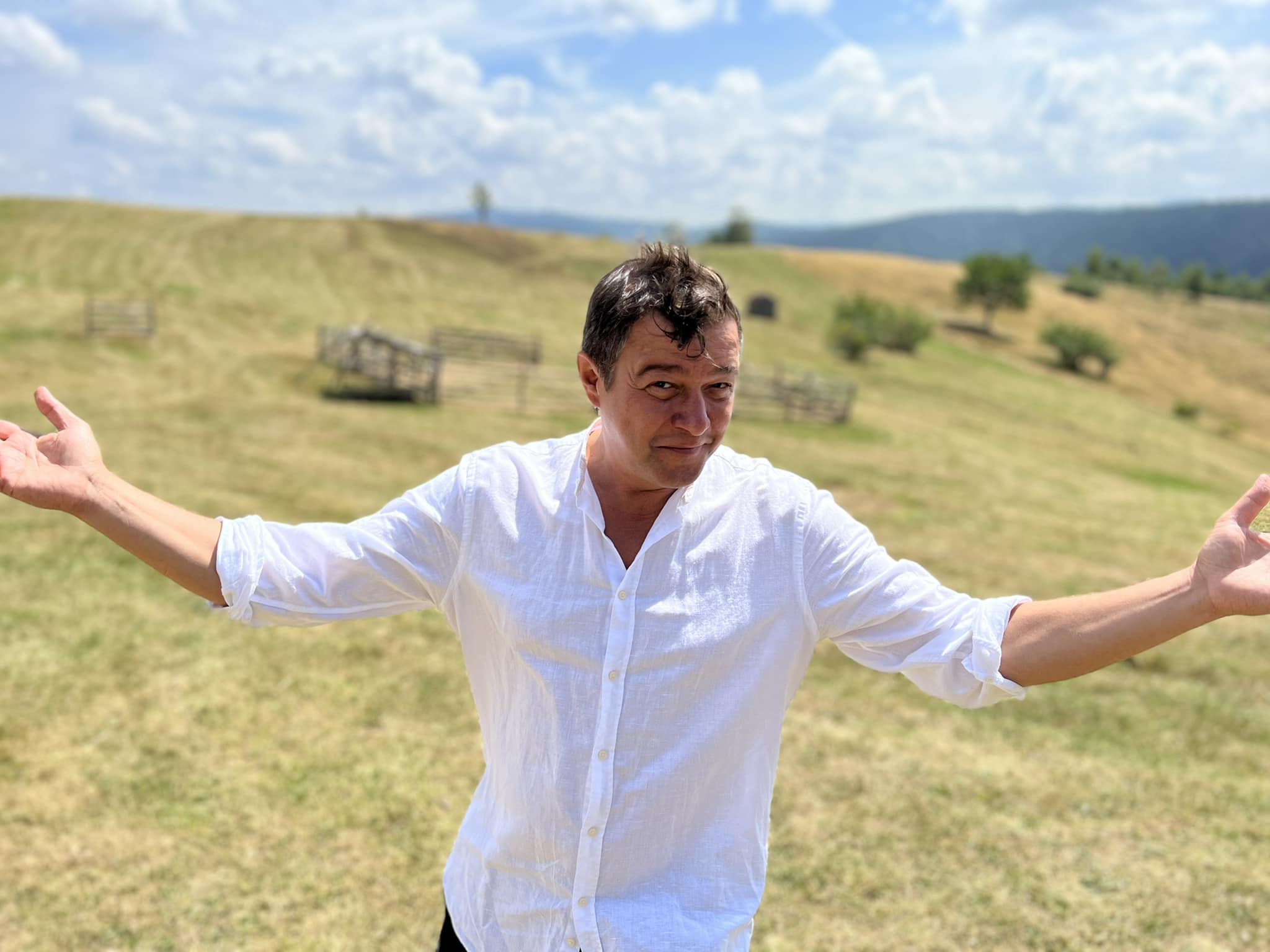 Actorul Sandu Pop este conștient că nu va scapa de titulatura Varu Sandel