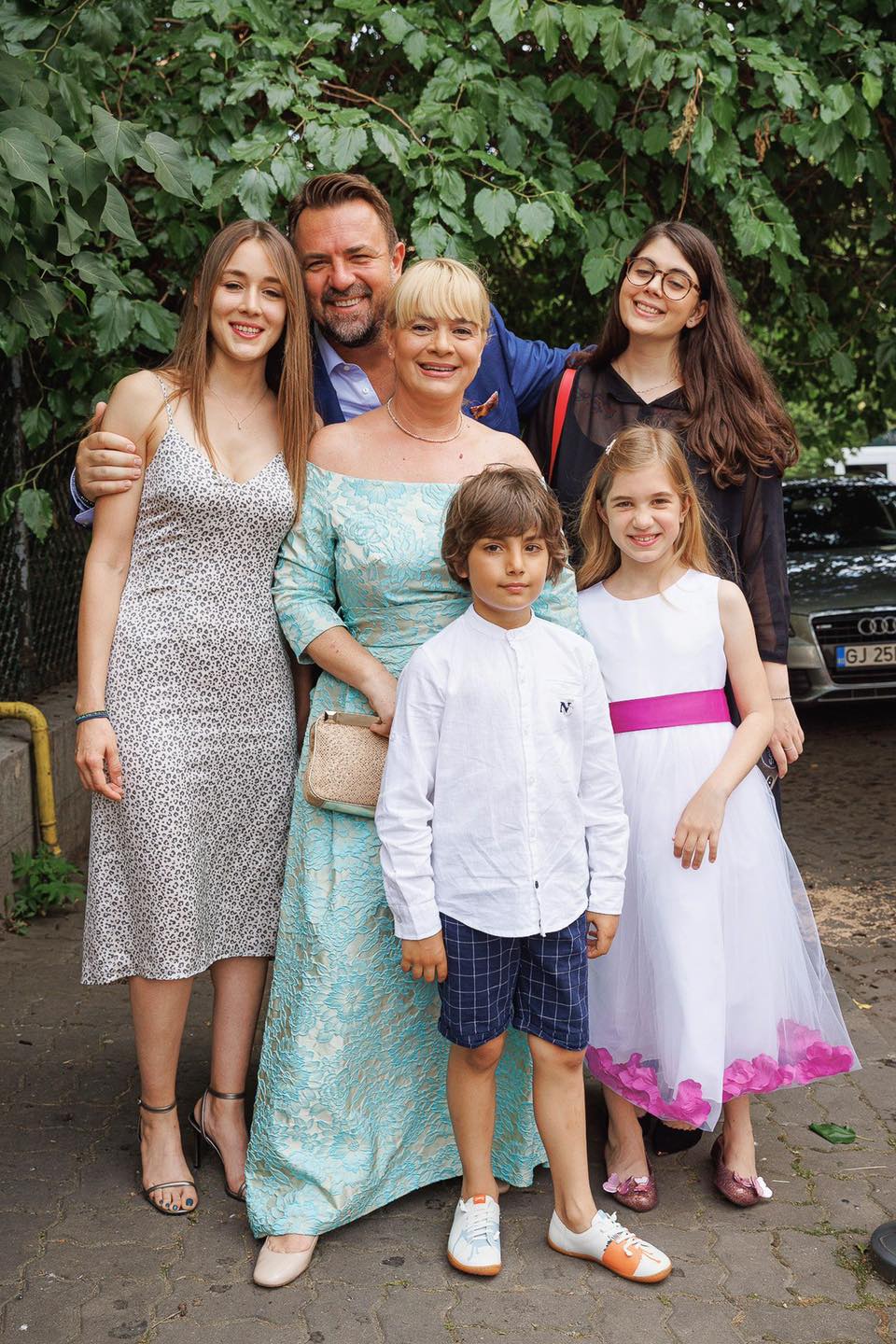 Cati copii are, de fapt, Horia Brenciu. Artistul se bucura de o familie numeroasa