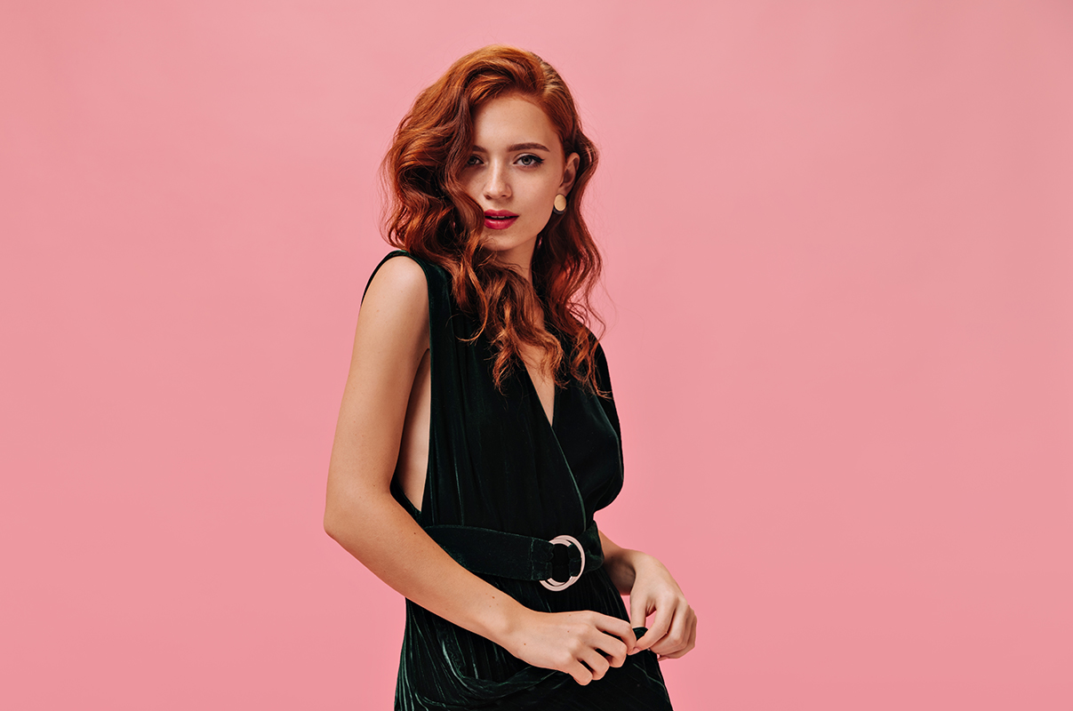 Ce culori se poartă în sezonul toamnă/iarnă 2022-2023