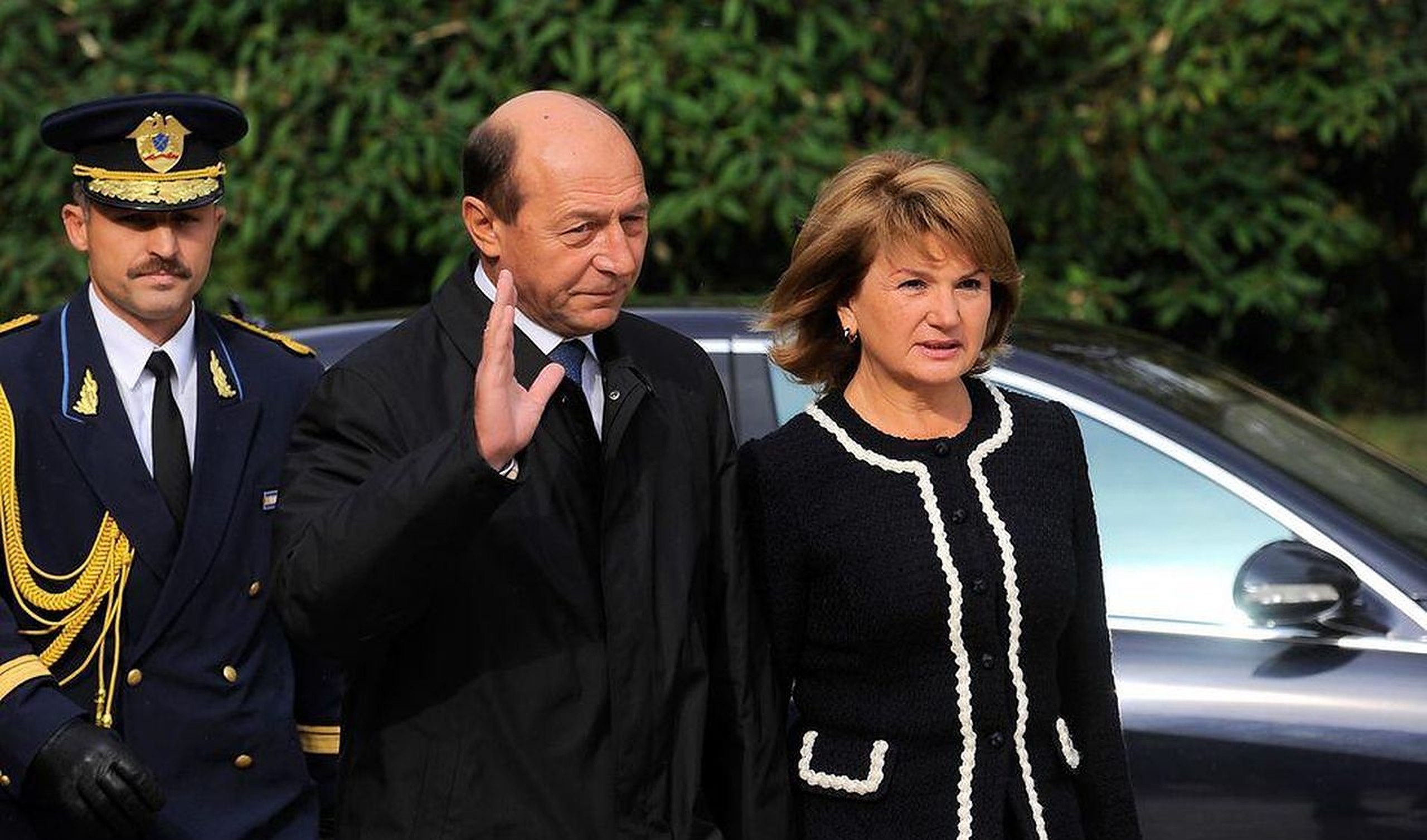 Ce pensie incaseaza lunar Maria Basescu, fosta Prima Doamna a Romaniei. Suma este de zece ori mai mica decat a sotului ei