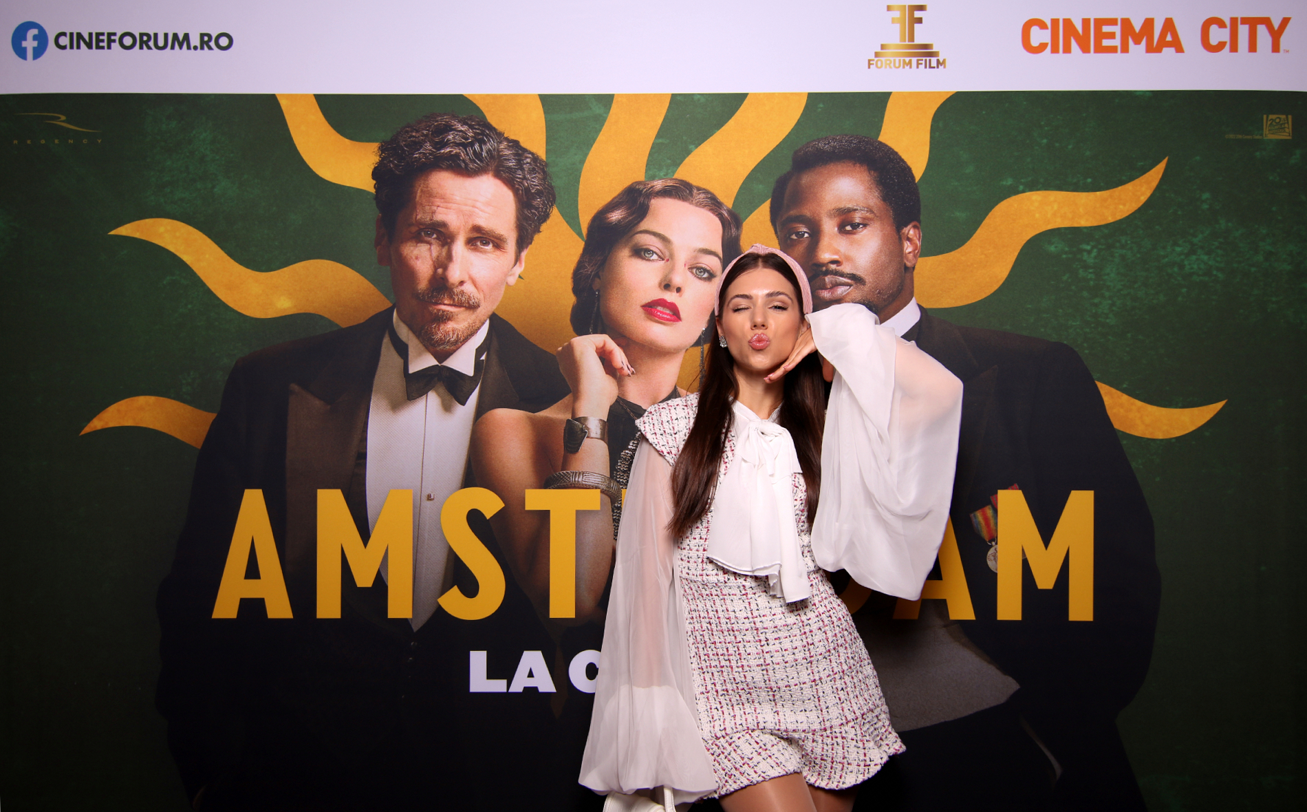 Actrița Cezara Munteanu, despre experiența de la Cannes: “Dacă ești îmbrăcat bine întotdeauna oamenii au impresia că ești cineva super celebru”. EXCLUSIV