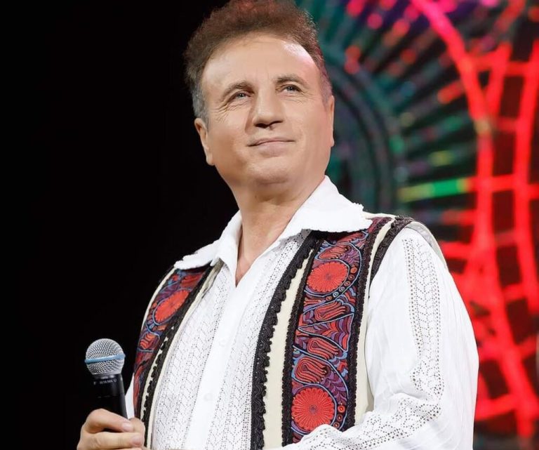 Constantin Enceanu apare pe afișul spectacolului ”In Memoriam Petrică Mîțu Stoian”, dar nu urcă pe scenă: ”Mă operez, mă doare rău”. Ce a pățit, de fapt, artistul. EXCLUSIV