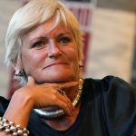 De ce nu vrea Monica Tatoiu sa-i faca parastas mamei sale. Promisiunea pe care i-a facut-o acesteia 1