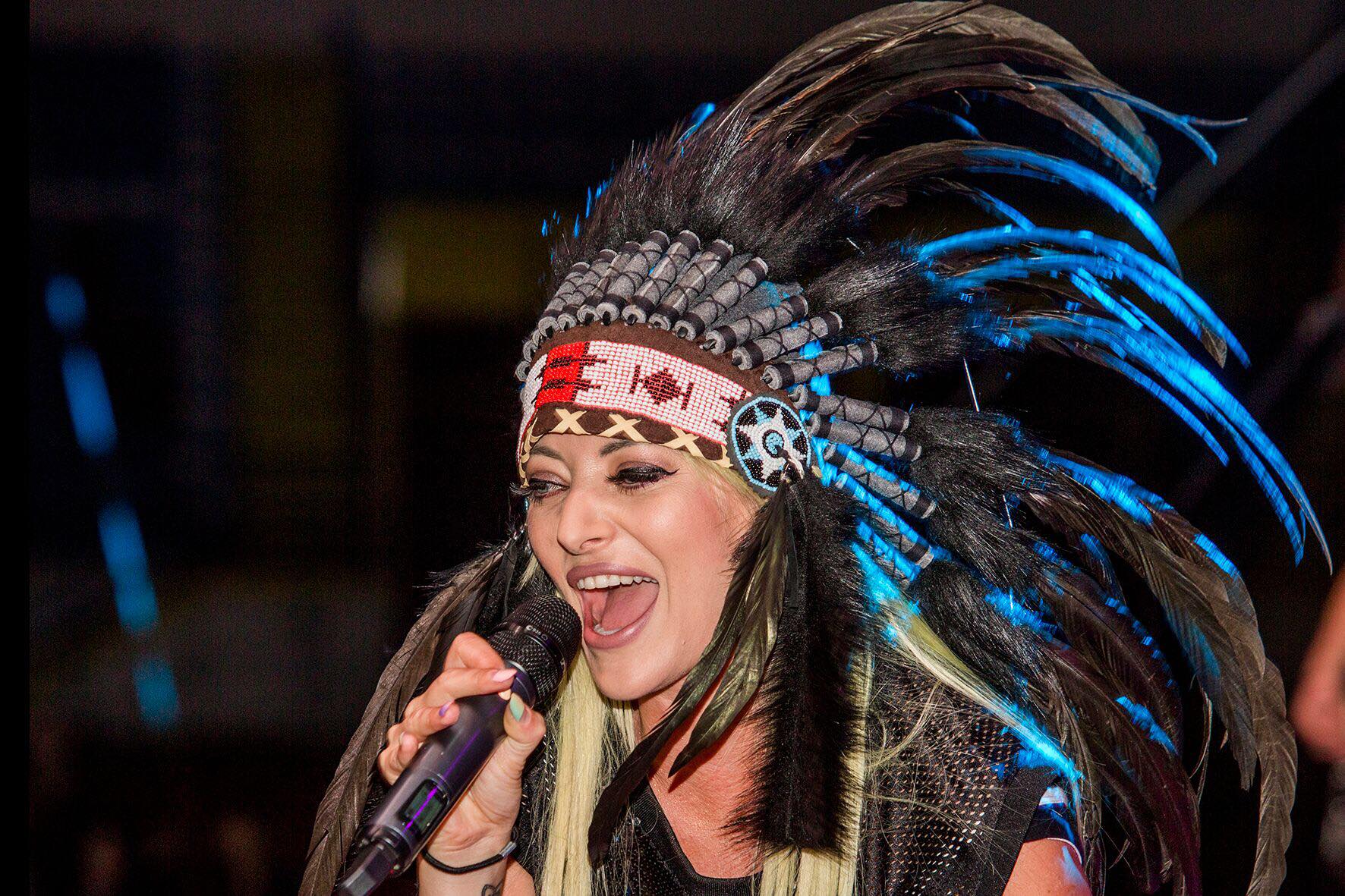 Impresarul vedetelor Radu Groza, detalii din culisele industriei muzicale româneşti