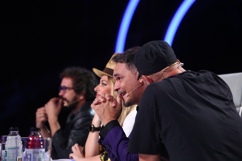 Fiica lui Razvan Simion, aparitie surpriza pe platourile de filmare de la Antena 1