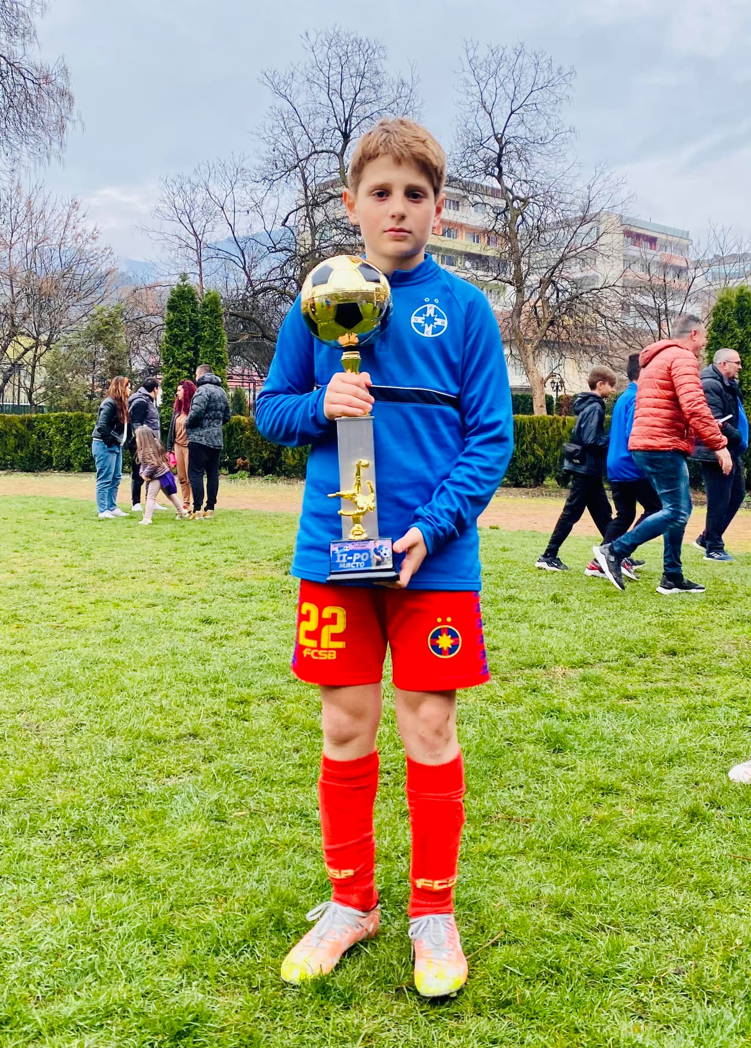 Ianis, fiul lui Claudiu Bogdan