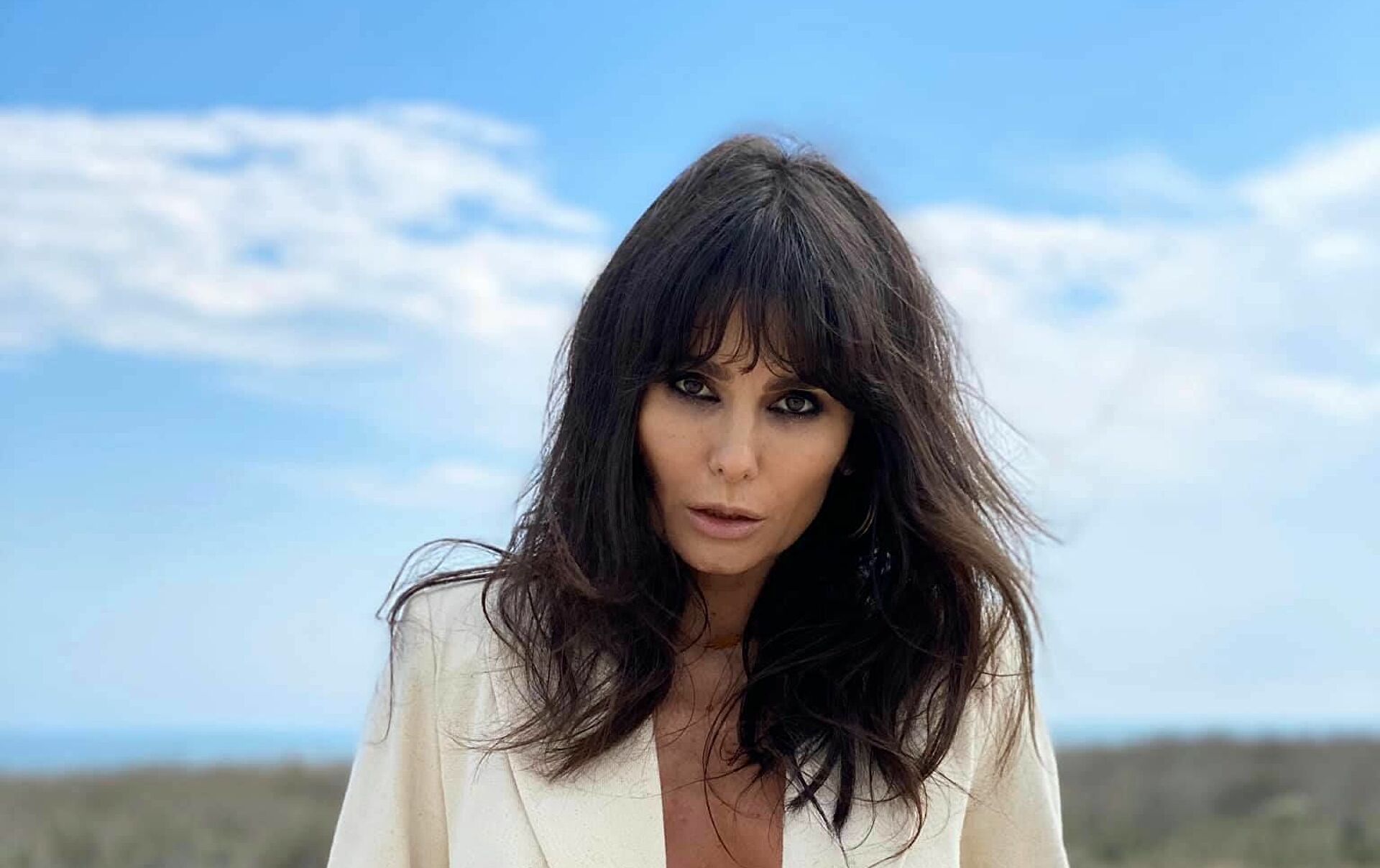 Mesajul postat de Dana Budeanu, dupa ce s-a aflat ca face nunta